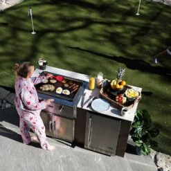 Coyote Stainless Steel Built-In Flat Top Gas Griddle, 30-Inch (C1FTG30) -Party Bbq c1ftg30 ls b 01 22