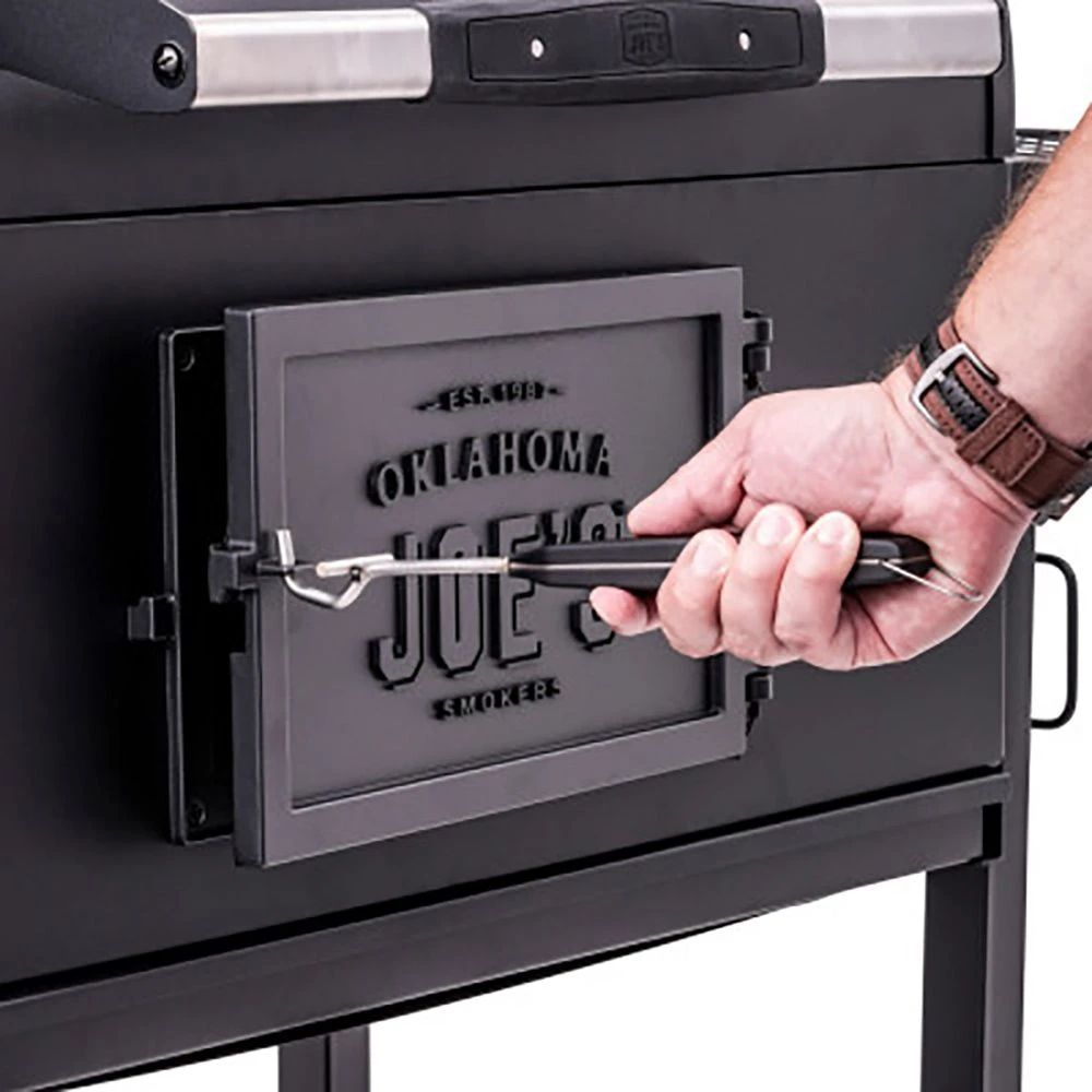 Oklahoma Joe's OKJ-21302126 Anthem Series Judge Charcoal Grill 4 Oklahoma Joe's OKJ-21302126 Anthem Series Judge Charcoal Grill - Image 2