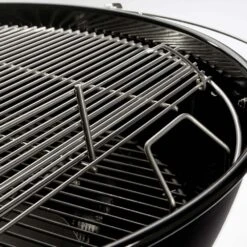 Weber Original Kettle Premium Charcoal Grill, 26-Inch (WEB-16401001) -Party Bbq web 16401001 ls b 05 22